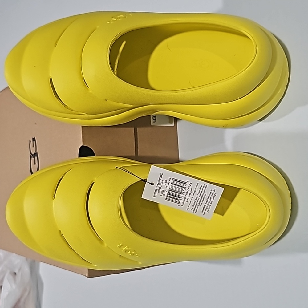 Ugg Clog